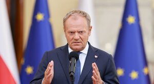 Miniatura: Tusk: Budapeszt? Spróbowałbym znaleźć inne...