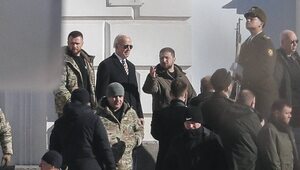 Miniatura: Biden w Kijowie: Przynoszę przesłanie od...
