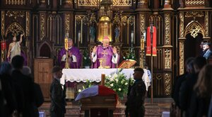Miniatura: "Udowodnił, że najgłośniej mówi serce"....