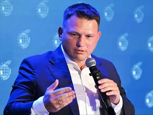 Miniatura: A skąd Mentzen weźmie na to pieniądze?