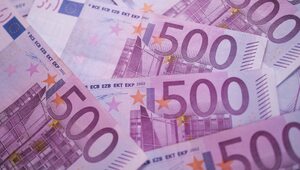 Miniatura: Euro najsłabsze od 20 lat w relacji do...