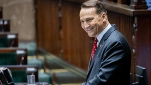 Miniatura: "Ewidentne kretynizmy". Sikorski chce kary...