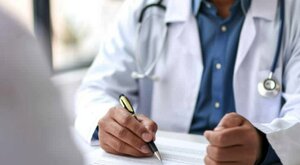 Miniatura: Ile mają zarabiać lekarze?