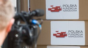 Miniatura: Polska Fundacja Narodowa. Mniej środków od...