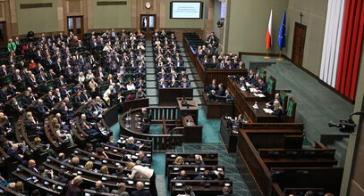 Miniatura: Miliony na samolotowe podróże posłów....