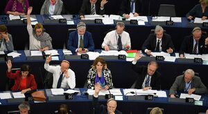 Miniatura: Europarlament przyjął reformy ułatwiające...