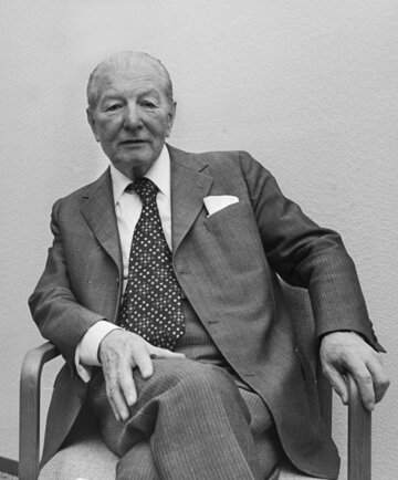 Pieter Menten w&nbsp;1977&nbsp;r., zbrodniarz wojenny