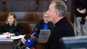 Miniatura: "Biskup jest kozłem ofiarnym". Bp Jeż...