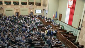 Miniatura: Sejm o prezydenckich projektach ustaw o...