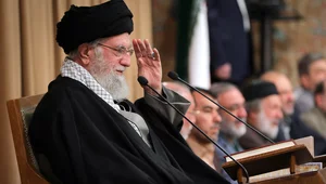 Miniatura: Protestujący przeciwko islamskiemu...