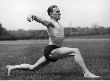 Janusz Kusociński podczas treningu, czerwiec 1932&nbsp;r.
