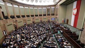 Miniatura: PiS liderem, cztery partie w Sejmie