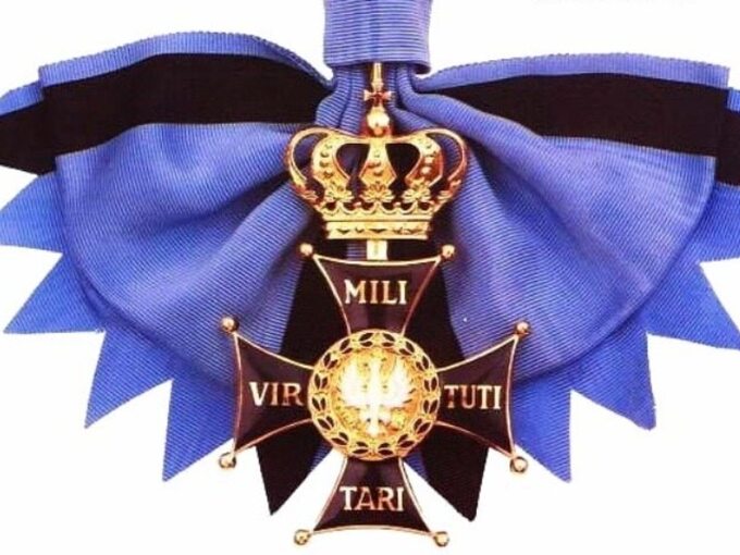 Awers Krzyża Wielkiego Orderu Virtuti Militari