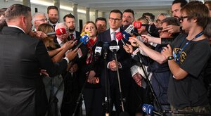 Miniatura: Nowy klub w Sejmie. Morawiecki ogłasza