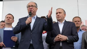 Miniatura: Platforma traci, lewica rośnie w siłę....