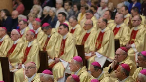 Miniatura: Episkopalne przeciąganie liny