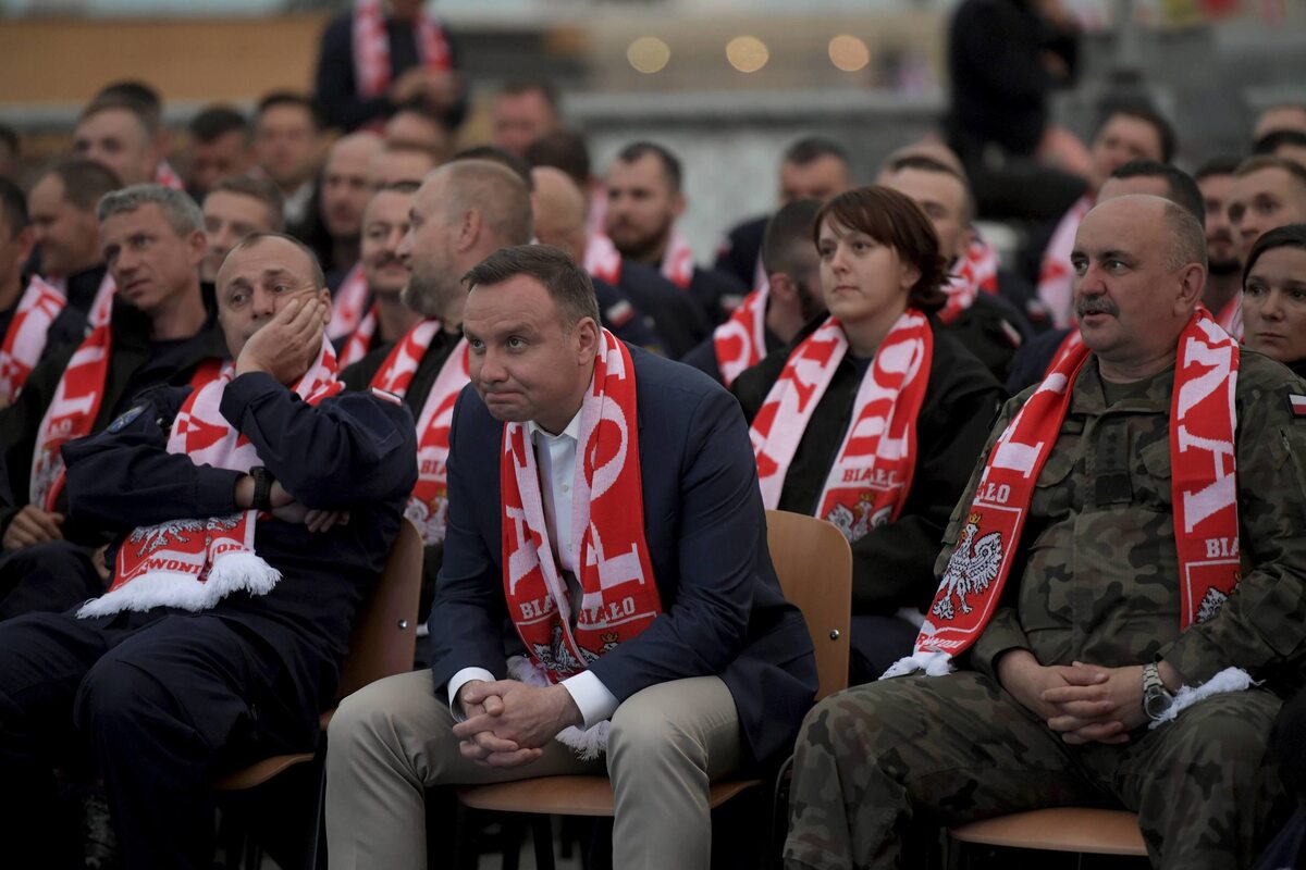 Prezydent Andrzej Duda oglądał mecz Polska-Kolumbia 