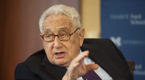 I znów ten Kissinger…