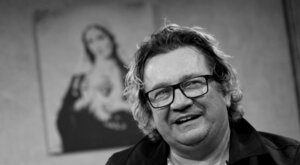 Miniatura: "Nie umarł z powodu tętniaka". Żona aktora...