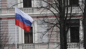 Bułgaria wydala 70 rosyjskich dyplomatów. Moskwa zawiesza działalność...