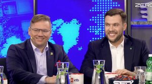 Miniatura: Nowacka została w MEN. Internet huczy po...