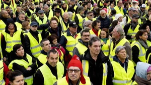 Miniatura: Francuzi nadal protestują. Także w Cannes,...