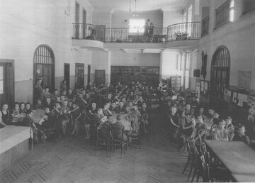 Dzieci w&nbsp;Domu Sierot (maj 1940) prowadzonym przez Janusza Korczaka