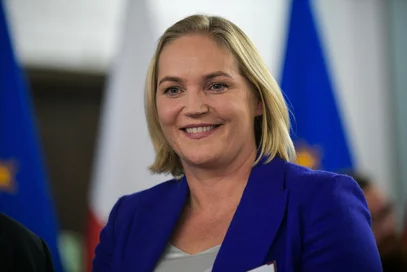 Miniatura: Posłanka PiS szczekała w Sejmie. Polacy...