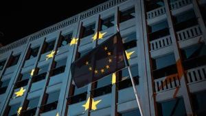 Miniatura: UE pożyczy pieniądze żeby wypłacić Polsce...