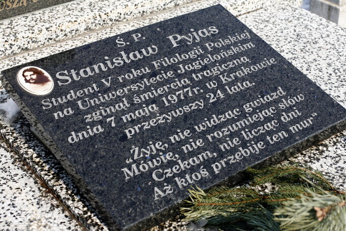 Grób Stanisława Pyjasa