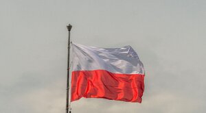 Miniatura: Trudna walka z polskim nacjonalizmem
