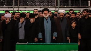 Miniatura: Ali Chamenei pochowany w Iranie. "Zabić...