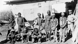 Miniatura: Na kolana, Polsko!