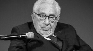 Miniatura: Kissingera sława na wyrost
