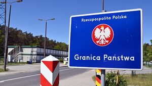 Miniatura: Niemcy przedłużą kontrole na granicy z...