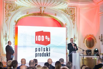 Podczas uroczystej gali zorganizowanej w hotelu Polonia Palace w Warszawie, wręczono nagrody w konkursie 100% Polski Produkt organizowanym przez tygodnik „Do Rzeczy”. 