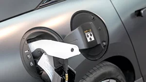 Miniatura: Kupione dla ministrów samochody...