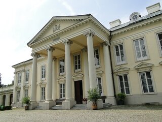 Pałac w Walewicach