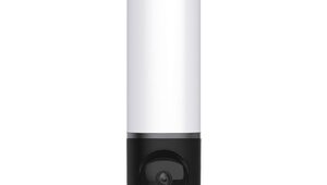 Miniatura: Test "Do Rzeczy": Kamera IP z lampą EZVIZ LC3