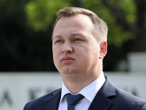 Kałużny: Tusk wciąga Polaków do politycznego bagna