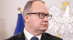 Miniatura: Bodnar kładzie rękę na wpływach z konfiskaty