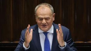 Miniatura: "Januszku, nie przynoś tych kwiatów". Tusk...
