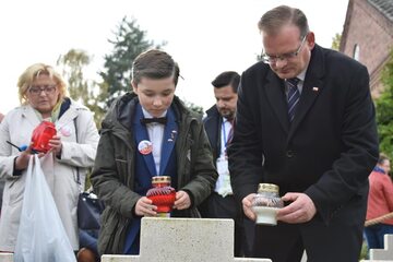 11-letni Jakub Silezin i minister Jan Józef Kasprzyk
