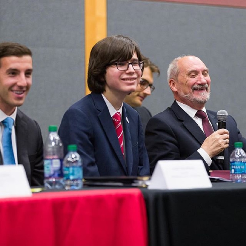 Edmund Janniger, Antoni Macierewicz