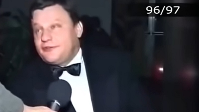 Te życzenia zna cała Polska. Dziś ich autor mówi: Wódka zniszczyła pół mojej rodziny