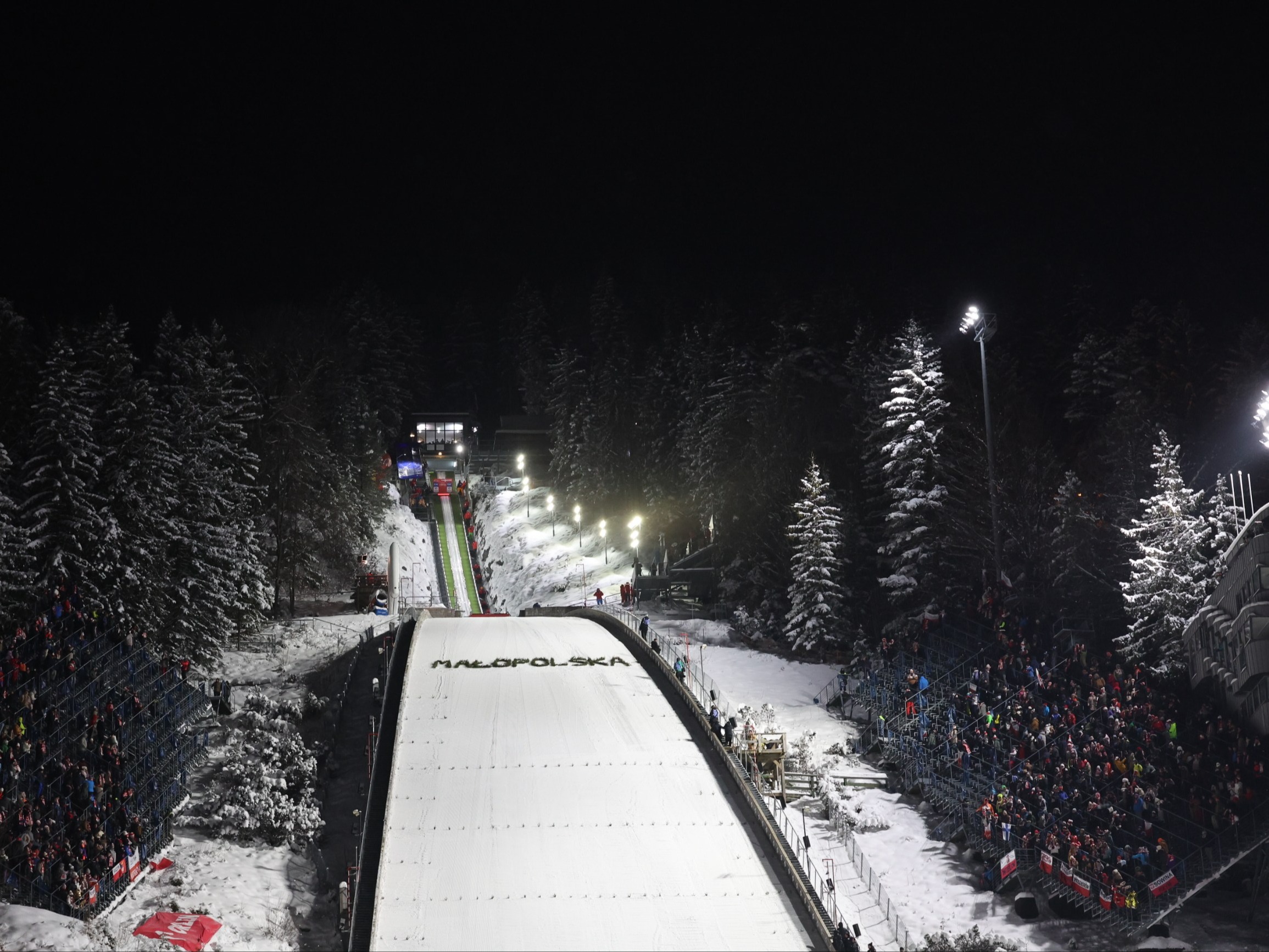 Skandal w Zakopanem i pilny apel do turystów. Sprzedawano skażony alkohol?