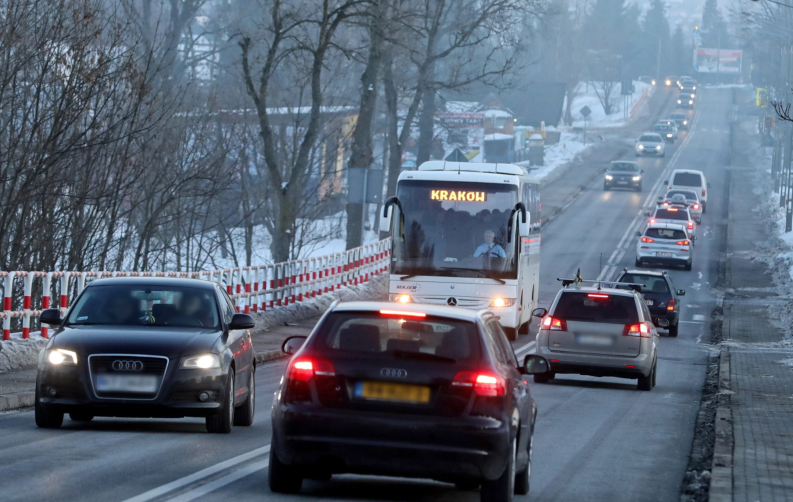 Polacy chcą nowego zakazu. Chodzi o niebezpieczną praktykę niektórych kierowców