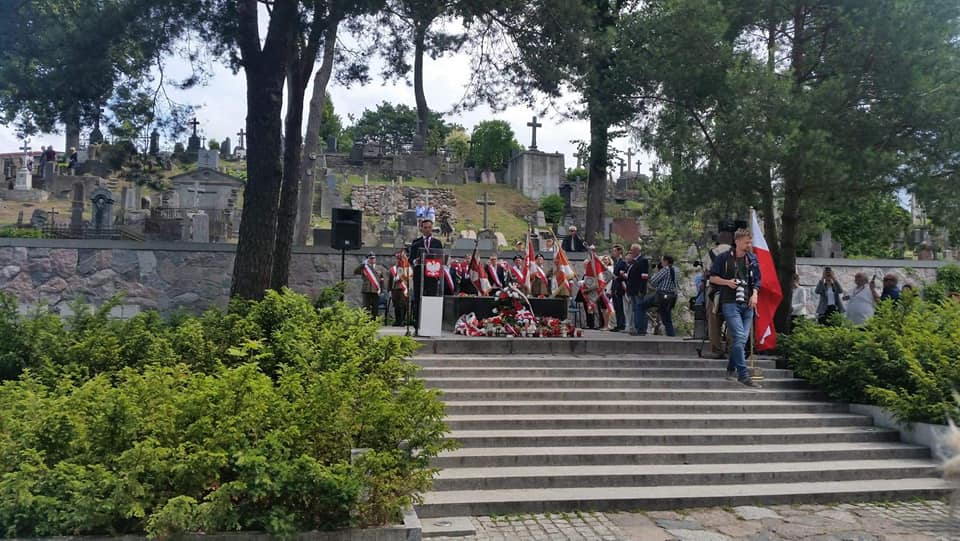 Wilno: Uroczystości z okazji 74. rocznicy operacji Ostra Brama