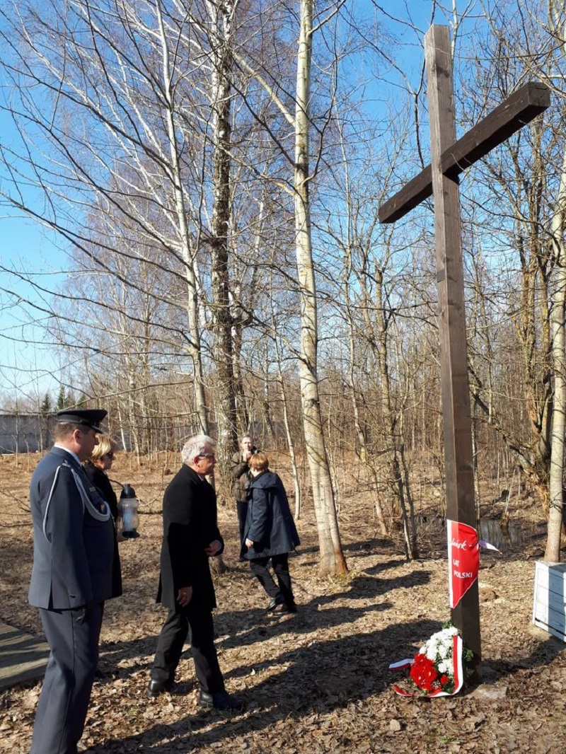 Godzina 8:41, Smoleńsk, 10 kwietnia 2018