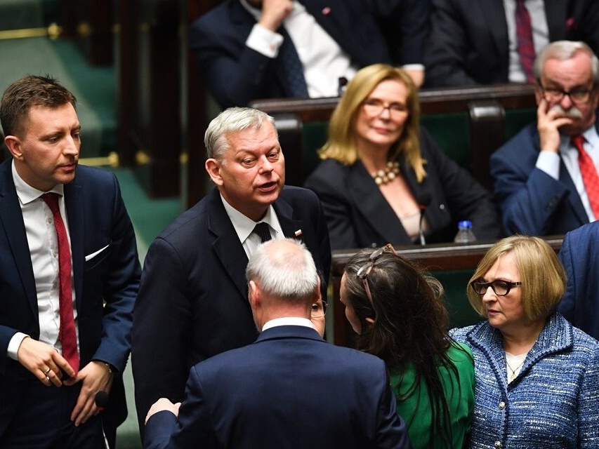 800 Dni Bez KPO Awantura W Sejmie Z Suskim I Lewic 